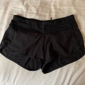 Lululemon speed shorts size 4